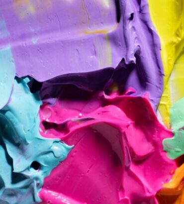 Porównanie farb do sitodruku. Plastizolowe kontra wodne – co wybrać?